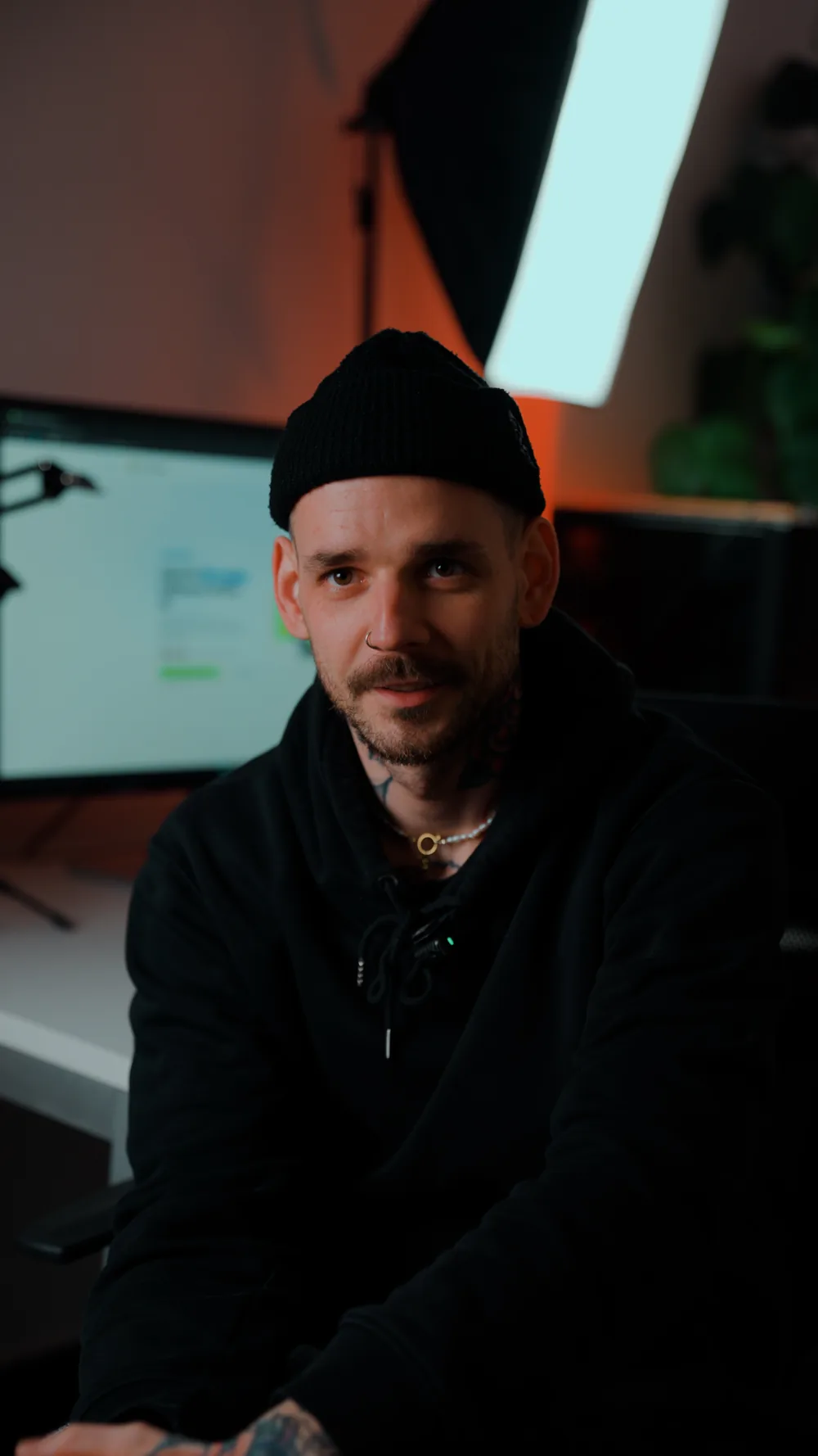 Kamil Aujesky pri práci